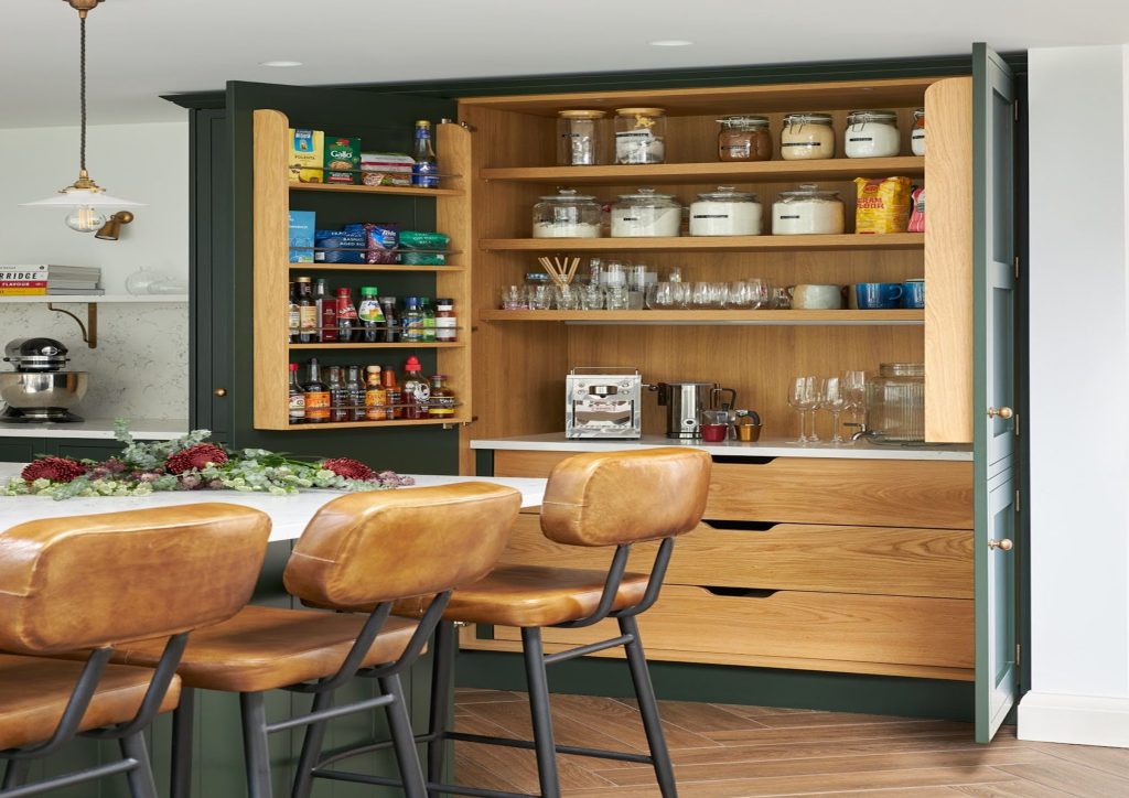 How Can I Plan the Perfect Kitchen Storage?